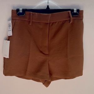 Aritzia Wilfred- Chestnut Brown Shorts w/pockets, size 4